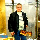 Александр Левичев