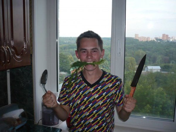 Артур Аюханов