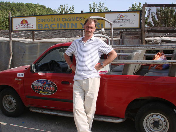 Юрий Ребров