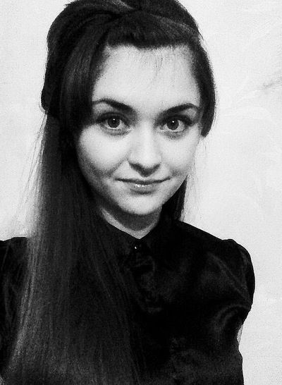 Марина Шахова