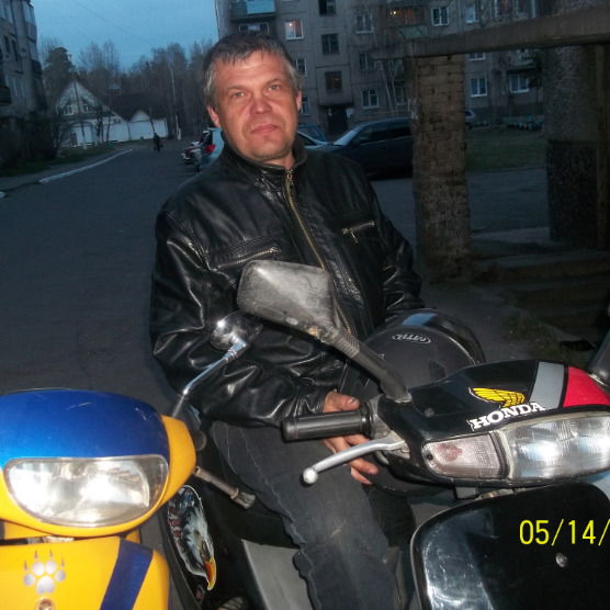 Михаил Додонов