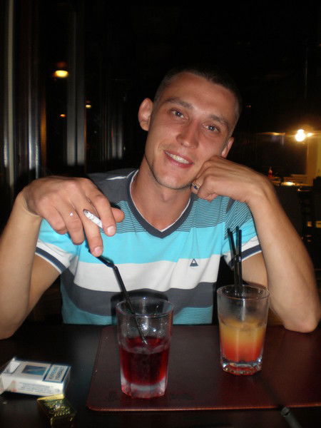 Евгений Летунов