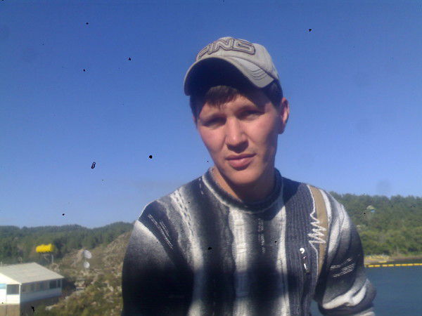 Антон Землянский