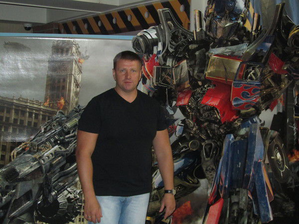 Александр Ефанов