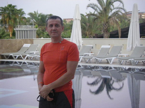 Игорь Лесниченко