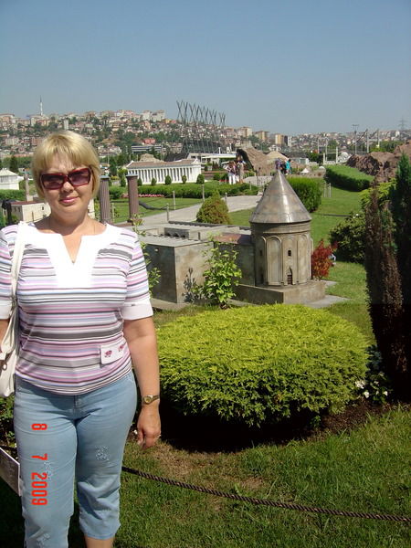 Елена Белокопытова