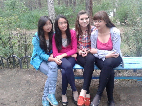 Елена Бадматарова