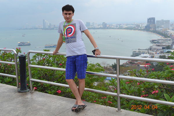 Руслан Омаров