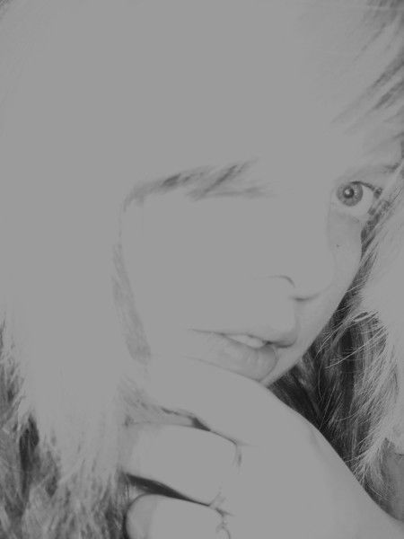 Анютка (Нюша) Анютка Малышка