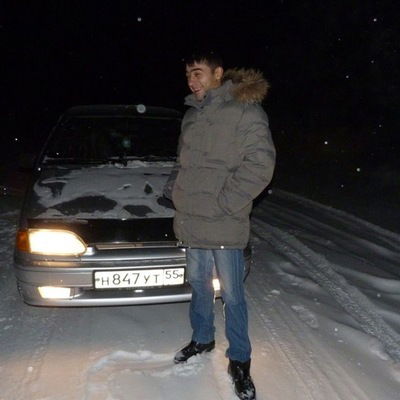 Денис Бойко