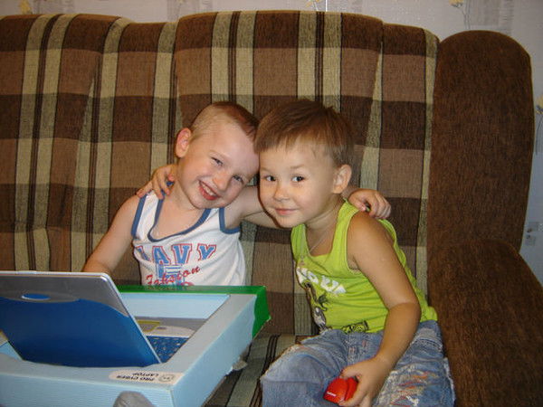 Александр Яковлев