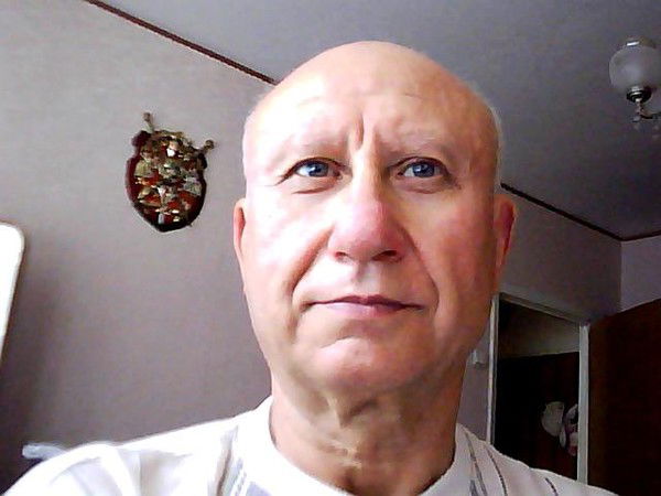 Александр Павлуцкий