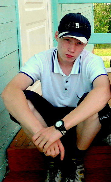 Дима Орехов