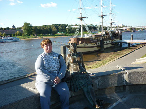 Елена Буянина