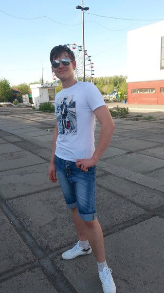 Максим Отставнов