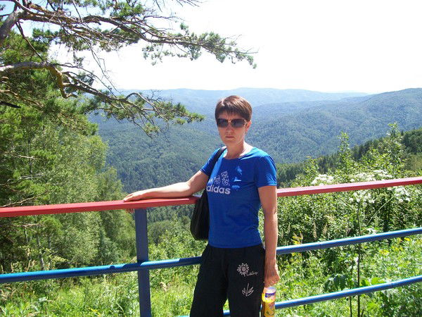 Елена Пахомова