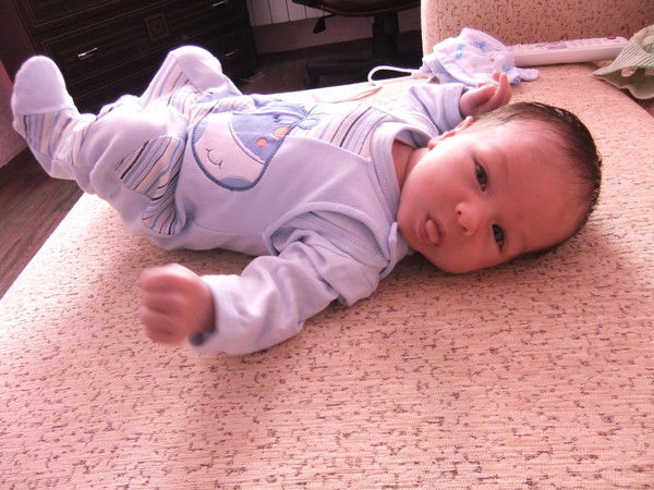 Маленький Малыш