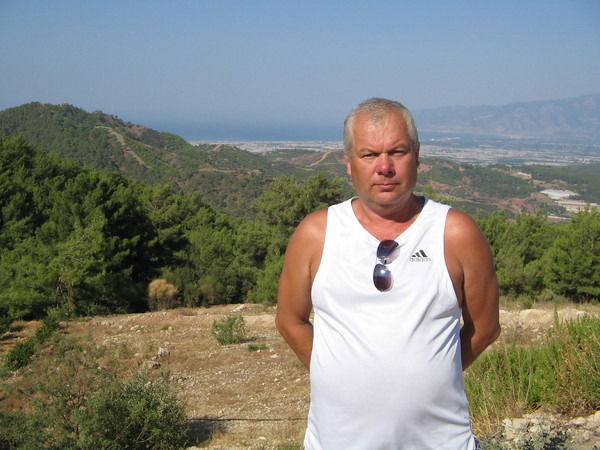 Николай Стаоверов