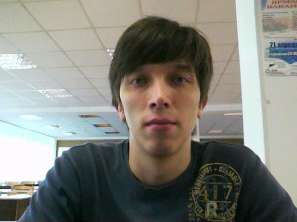 Александр Глухов