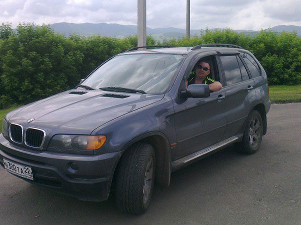 Юрий Коваленко