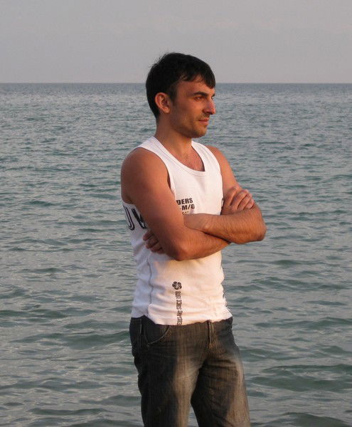 Исмаил Сафаров