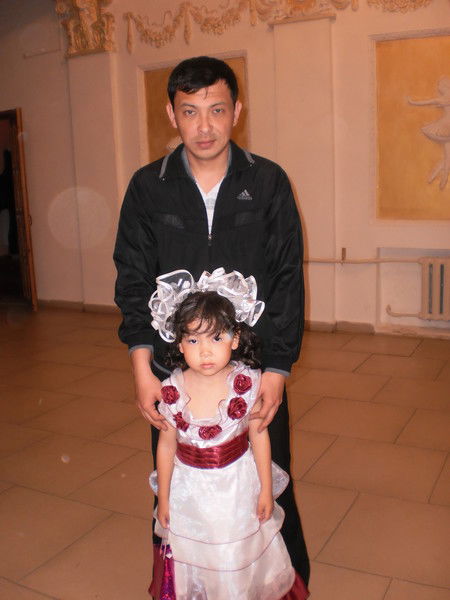 Максот Уткелбаев