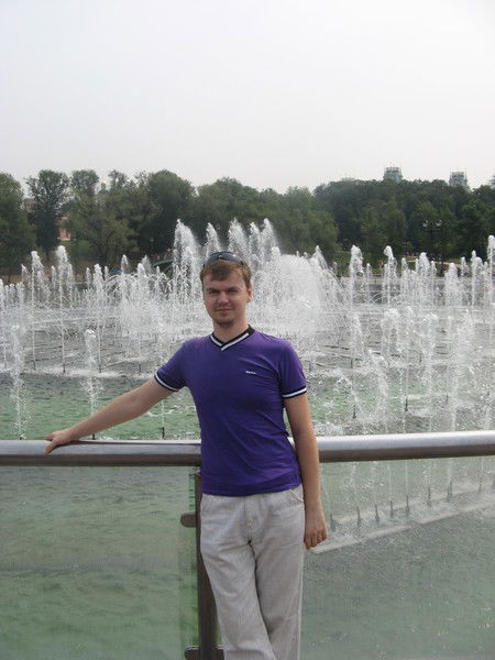 Владимир Шевелев