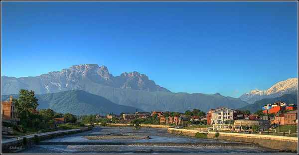 Аслан Диамбеков