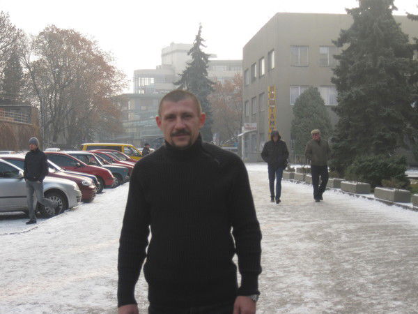 Олег Карабут