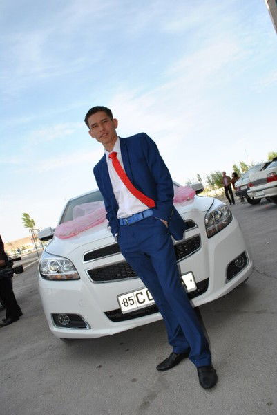 Али Тореханов