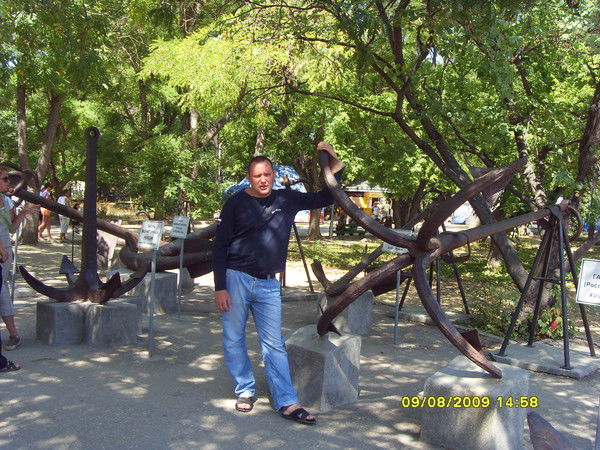 Артур Агафонов