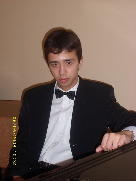 Евгений Глухов