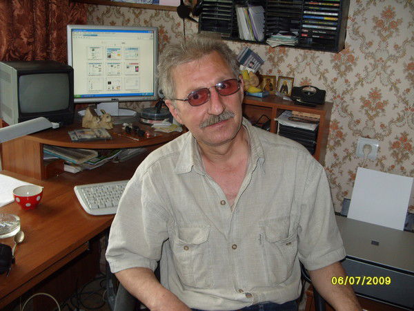 Сергей Комаров