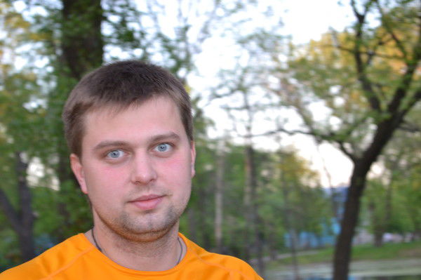 Артем Сухин