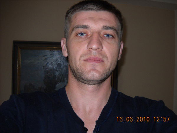 Юрий Давиденко