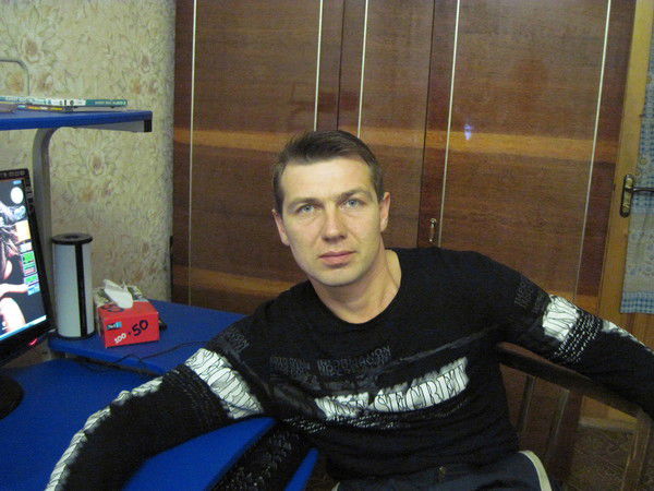 Александр Ниякий