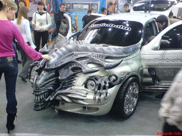 Максим Апраников