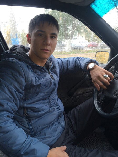 Петр Шалабаев