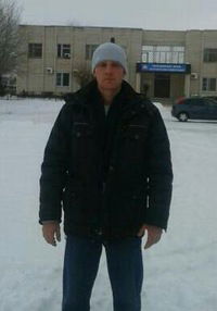 Максим Хахин