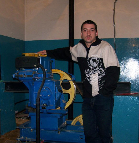 Максим Петренко