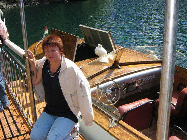 Елена Черказьянова