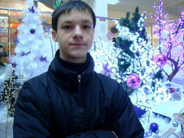 Николай Попов