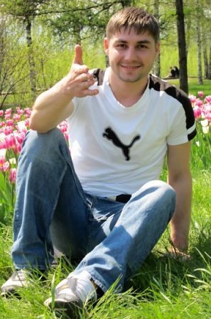 Макс Перевалов