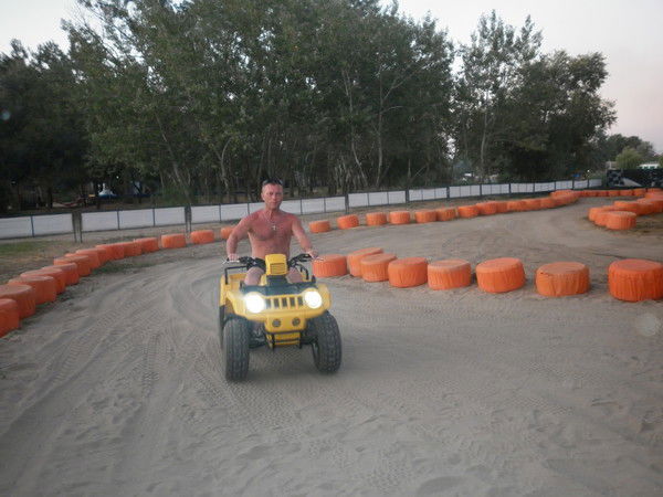 Женя Федченко