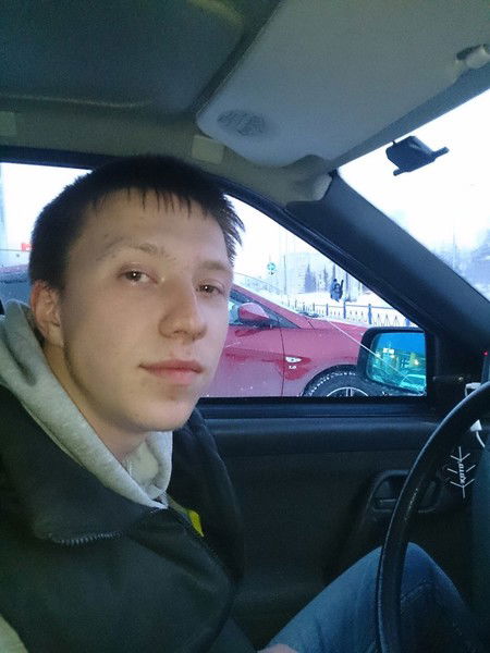 Денис Петухов