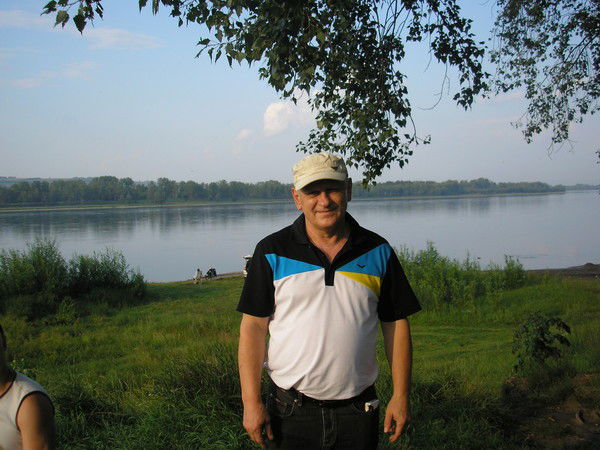 Виталий Селяво