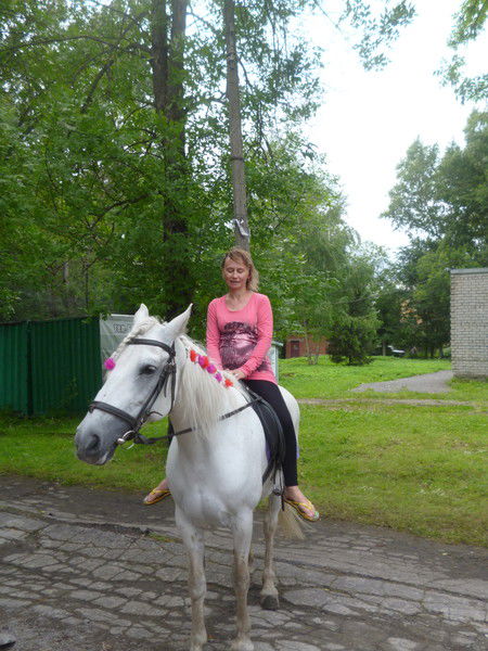 Галя Медникова