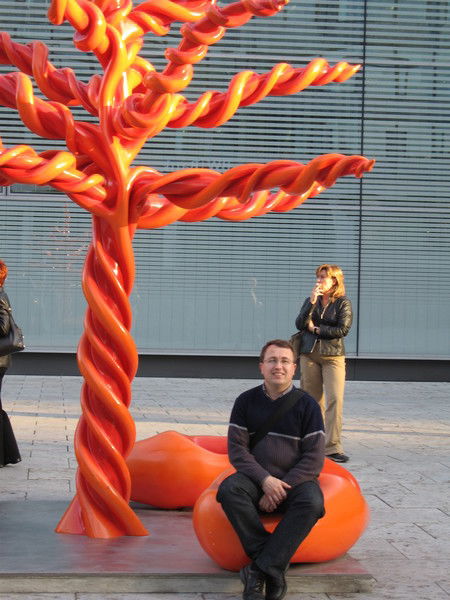 Неизвестно Неизвестно