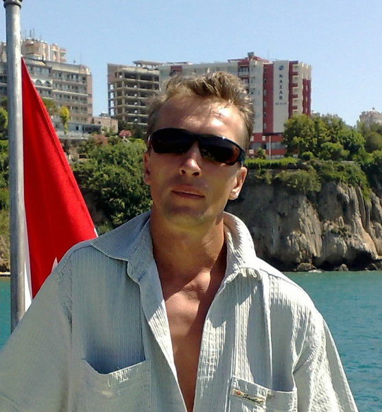 Александр Русинов