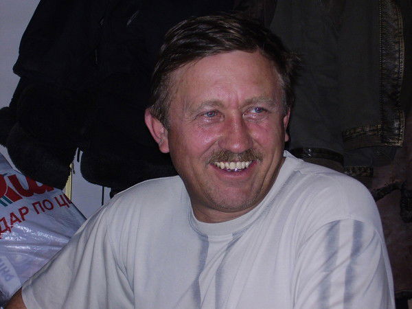 Толян Бондаренко